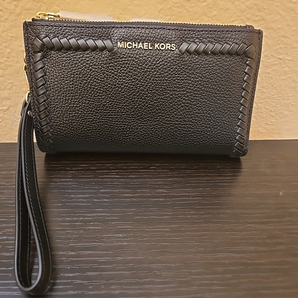 Michael Kors Jet Set Medium Double Zip Wallet - Picture 4 of 12